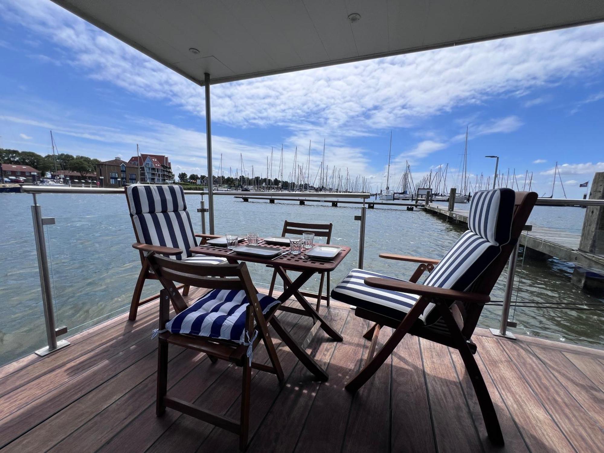 Oktopus-lofts - Houseboat *
