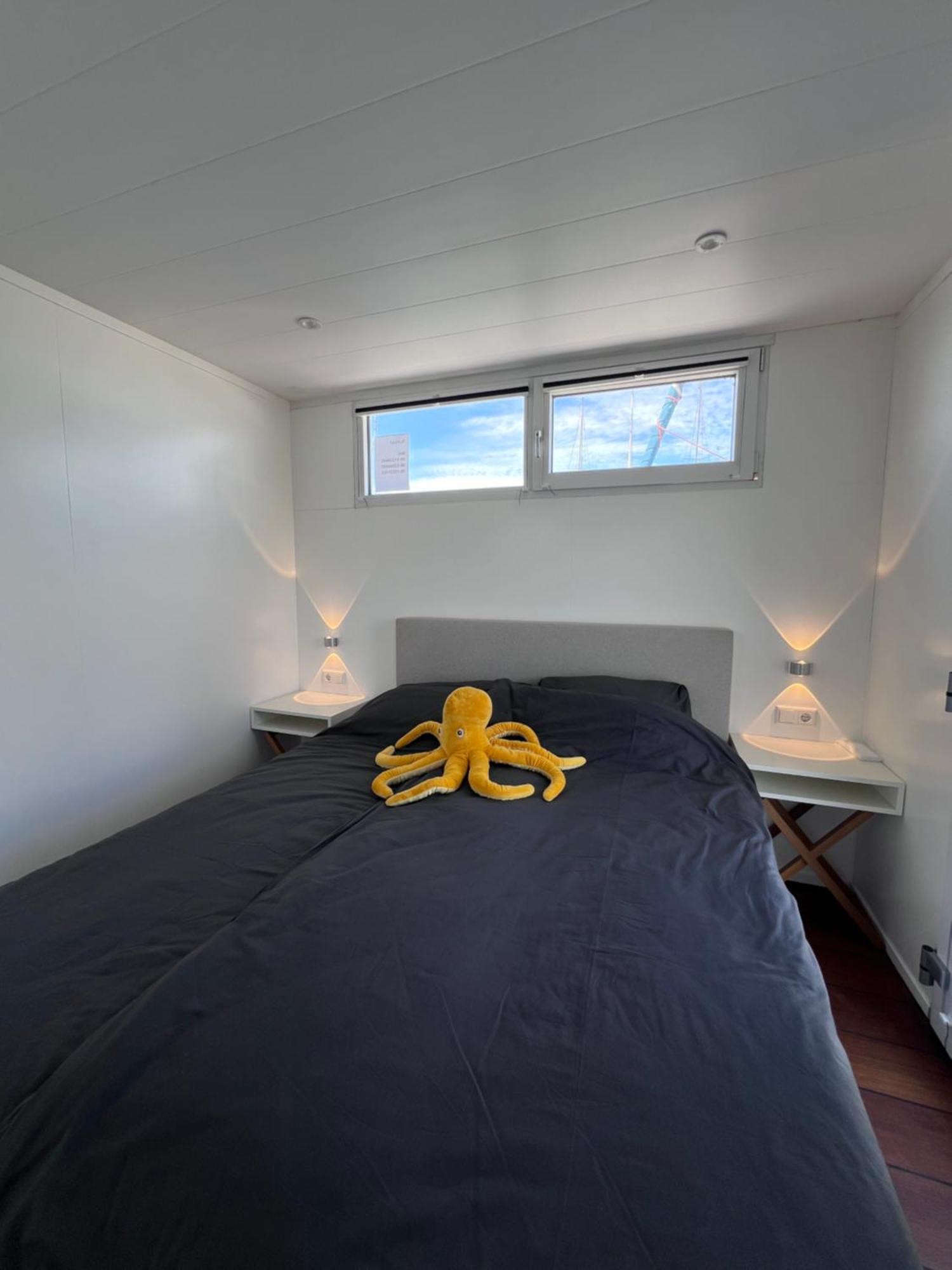 Oktopus-lofts - Houseboat * Lelystad